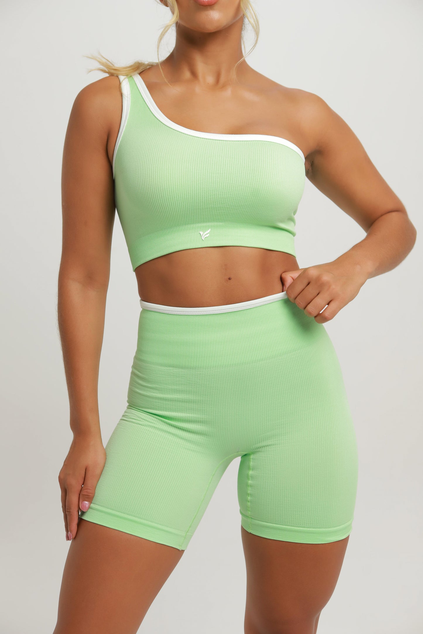 SET S+T APPLE GREEN AURA COLLECTION